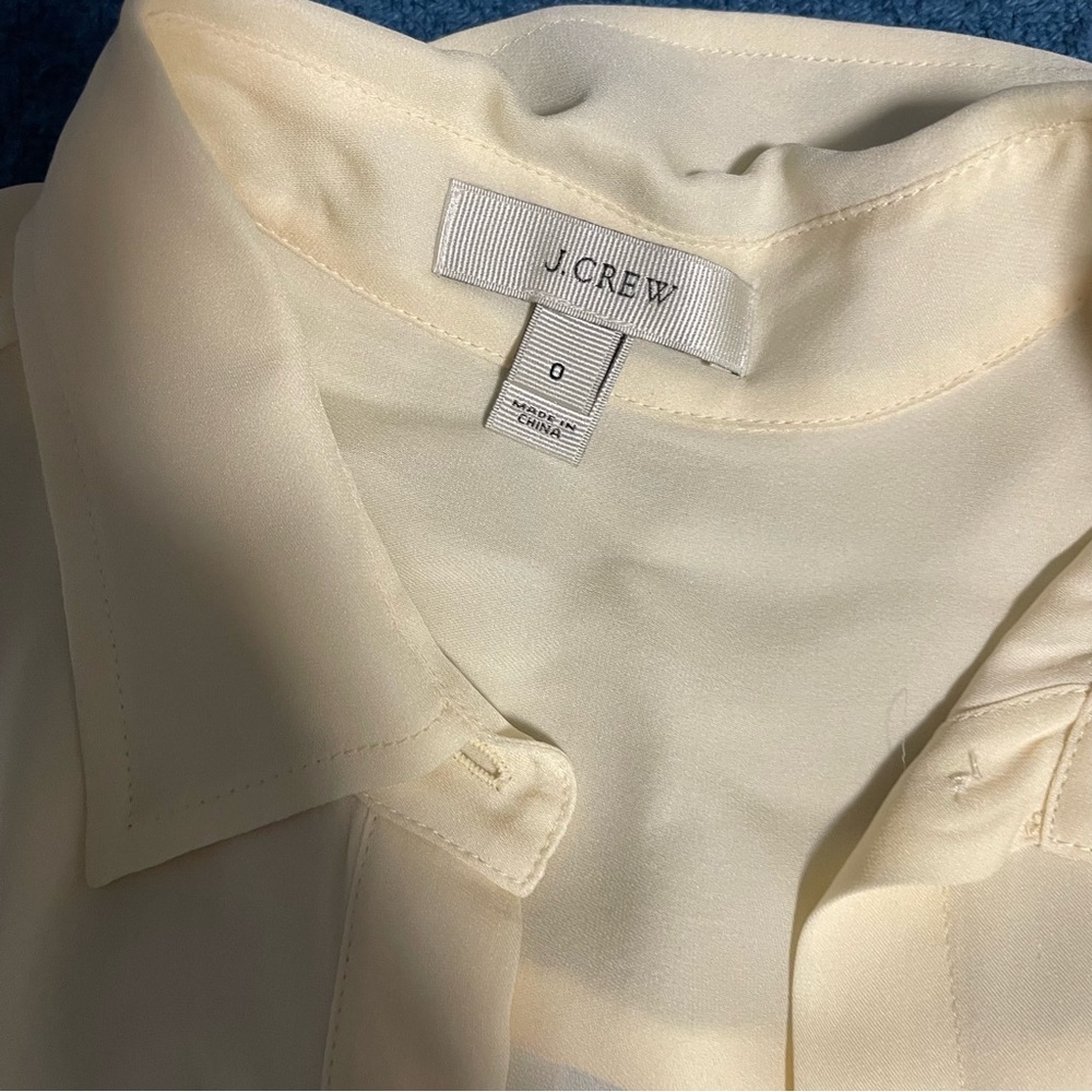 J Crew Size 0 Off White Silk Buttondown Blouse - Picture 2 of 6